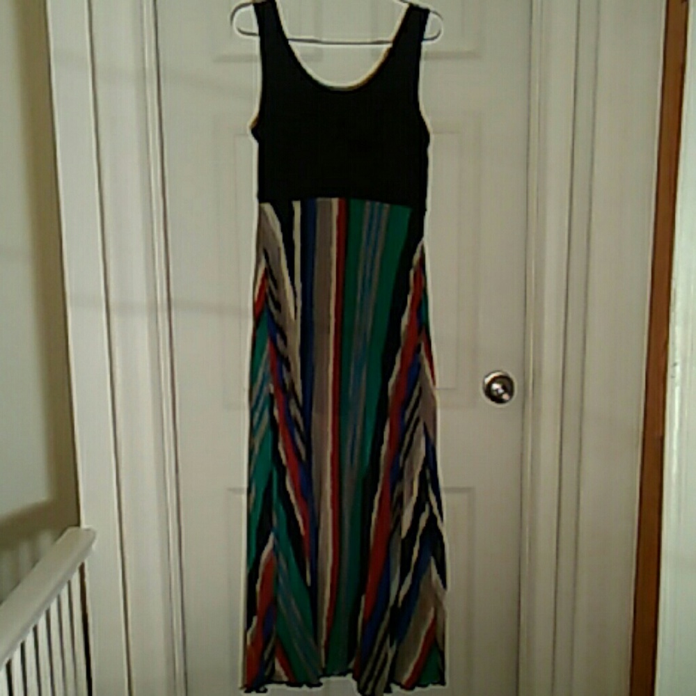 Romeo & Juliet Couture Maxi Dress